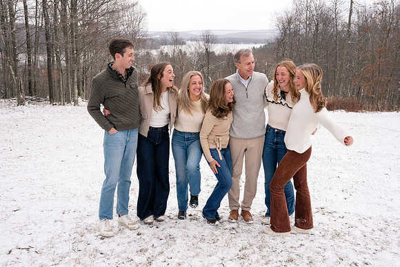 carr_family_2024-87