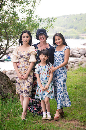 hellauer_family_2024_final-69