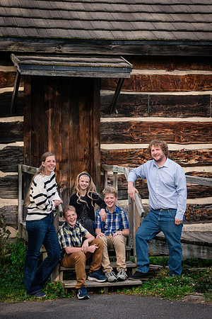 brenneman_family_2025-30