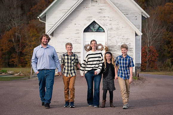 brenneman_family_2025-33