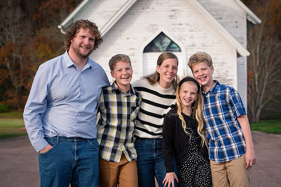 brenneman_family_2025-36