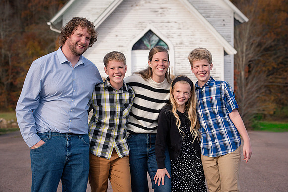 brenneman_family_2025-37