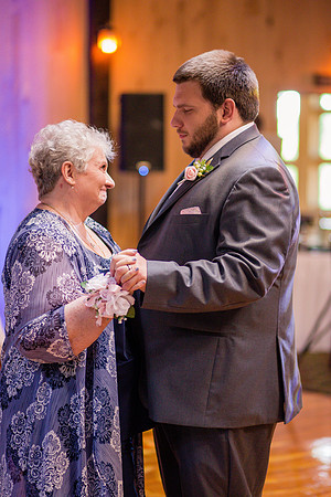 courtney_andrew_wedding_RECEPTION-88