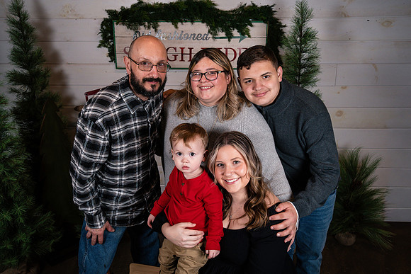 jones_family_wp_2025-5