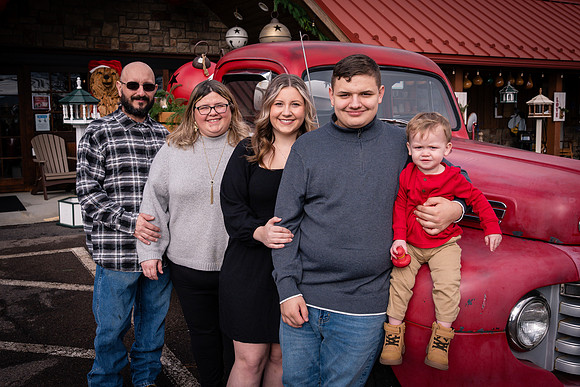 jones_family_wp_2025-21