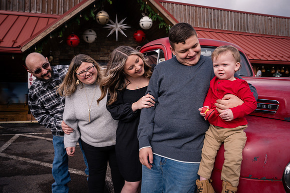 jones_family_wp_2025-24