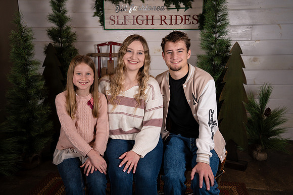 hamilton_family_2025-9