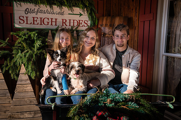 hamilton_family_2025-19