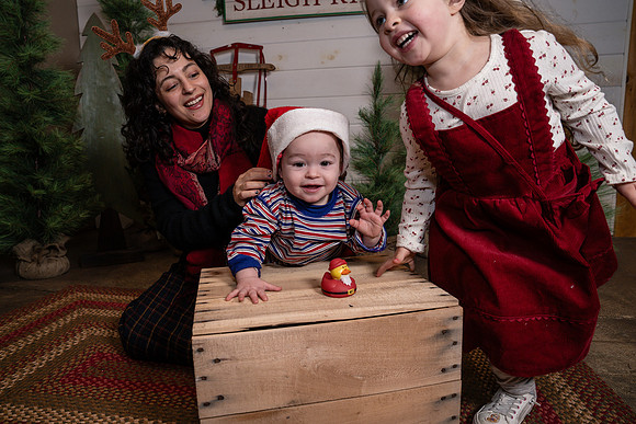 maust_family_2025-35