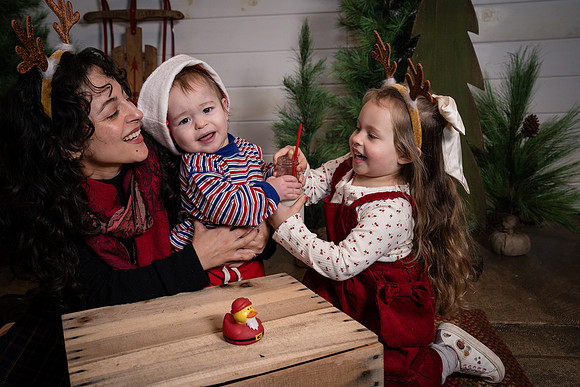 maust_family_2025-41