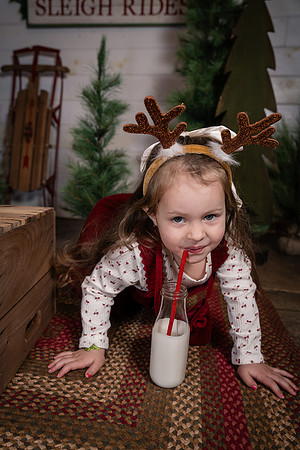 maust_family_2025-46
