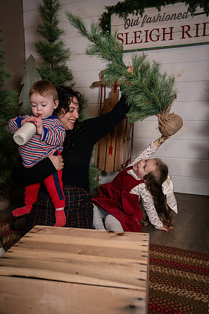 maust_family_2025-66