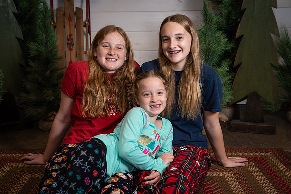 ellis_family_2025-26