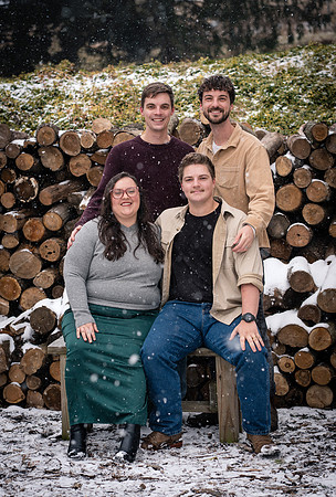 bender_family_2025-23