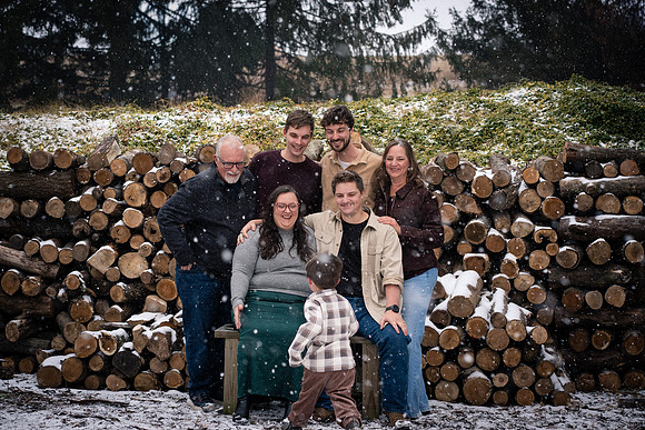 bender_family_2025-28