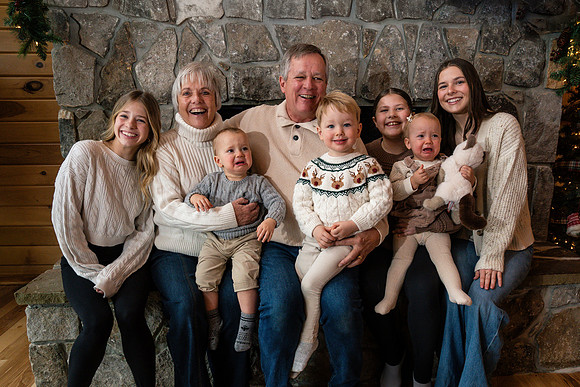 doster_family_christmas_2025-35
