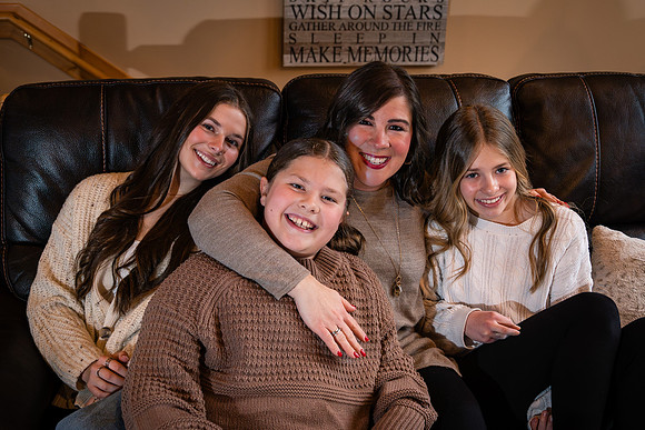 doster_family_christmas_2025-52