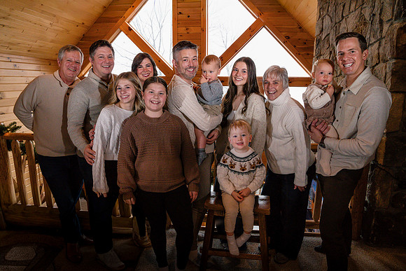 doster_family_christmas_2025-47