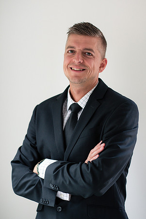 bry_guy_headshots_2024-4