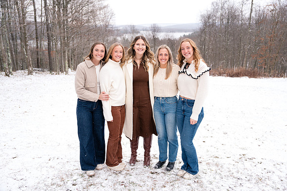 carr_family_2024-135