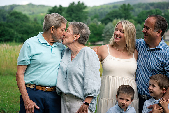 2026_McMillanfamily-25