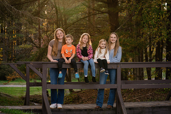 2026_ellis_extdfamily-72