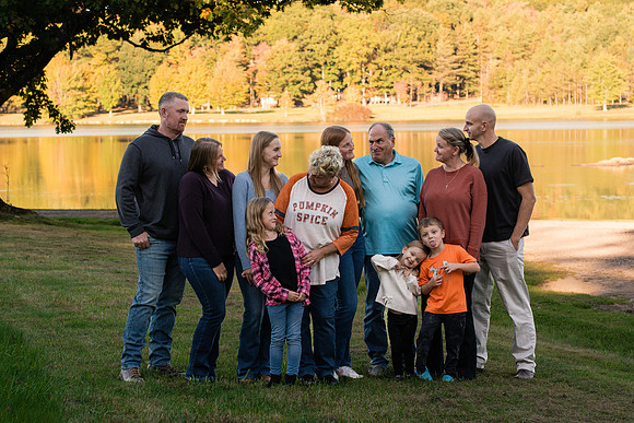 2026_ellis_extdfamily-67