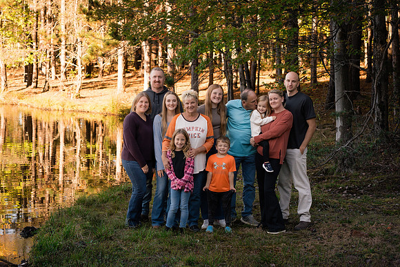 2026_ellis_extdfamily-74