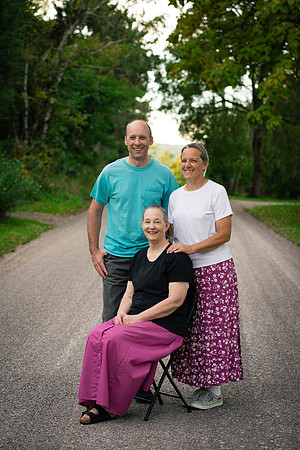 2026_lynetteyoder_extdfamily-45
