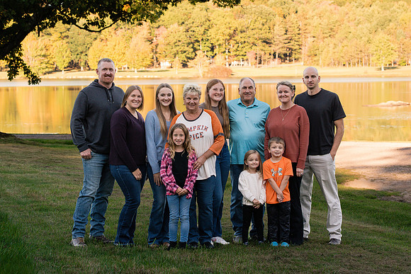 2026_ellis_extdfamily-65