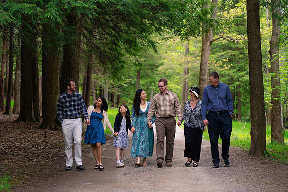 hellauer_family_2025-35