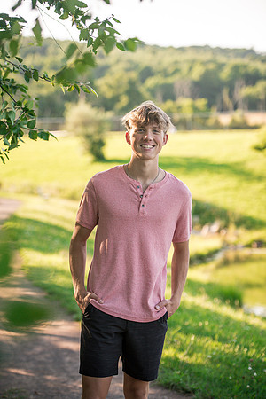 sean_strawderman_senior_2023-58