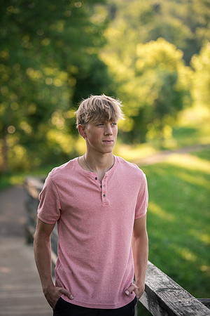 sean_strawderman_senior_2023-52