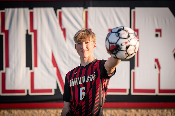 sean_strawderman_senior_2023-77