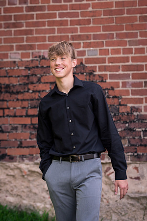 sean_strawderman_senior_2023-35