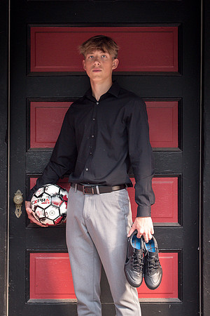 sean_strawderman_senior_2023-10