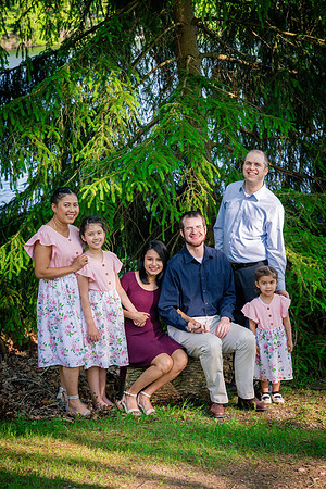hellauer_family_2022_final-12