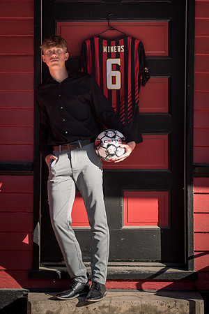 sean_strawderman_senior_2023-15