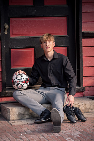sean_strawderman_senior_2023-12
