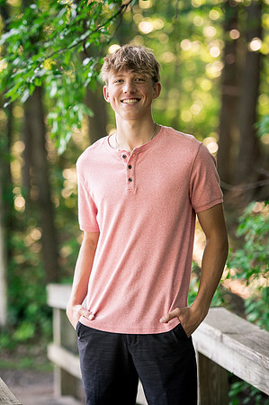 sean_strawderman_senior_2023-39