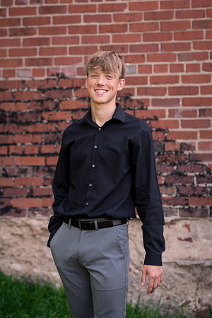 sean_strawderman_senior_2023-36