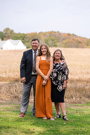 rebecca_extdfamily_2024-8