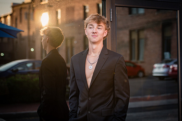 will_senior_2023-85