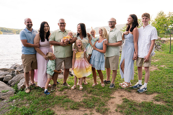 Landowski_extdfamily_2025-77