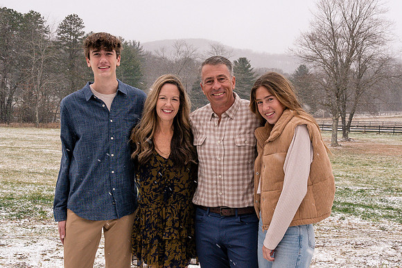 henault_family_2024-25