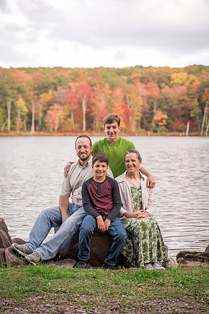 mike_lynnette_extd_family_2023-37