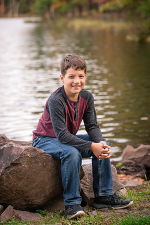 mike_lynnette_extd_family_2023-54