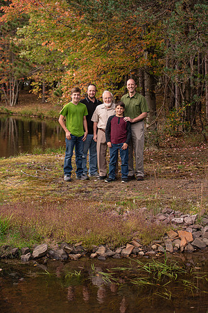 mike_lynnette_extd_family_2023-67