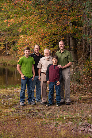 mike_lynnette_extd_family_2023-68