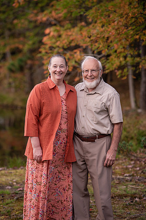 mike_lynnette_extd_family_2023-100